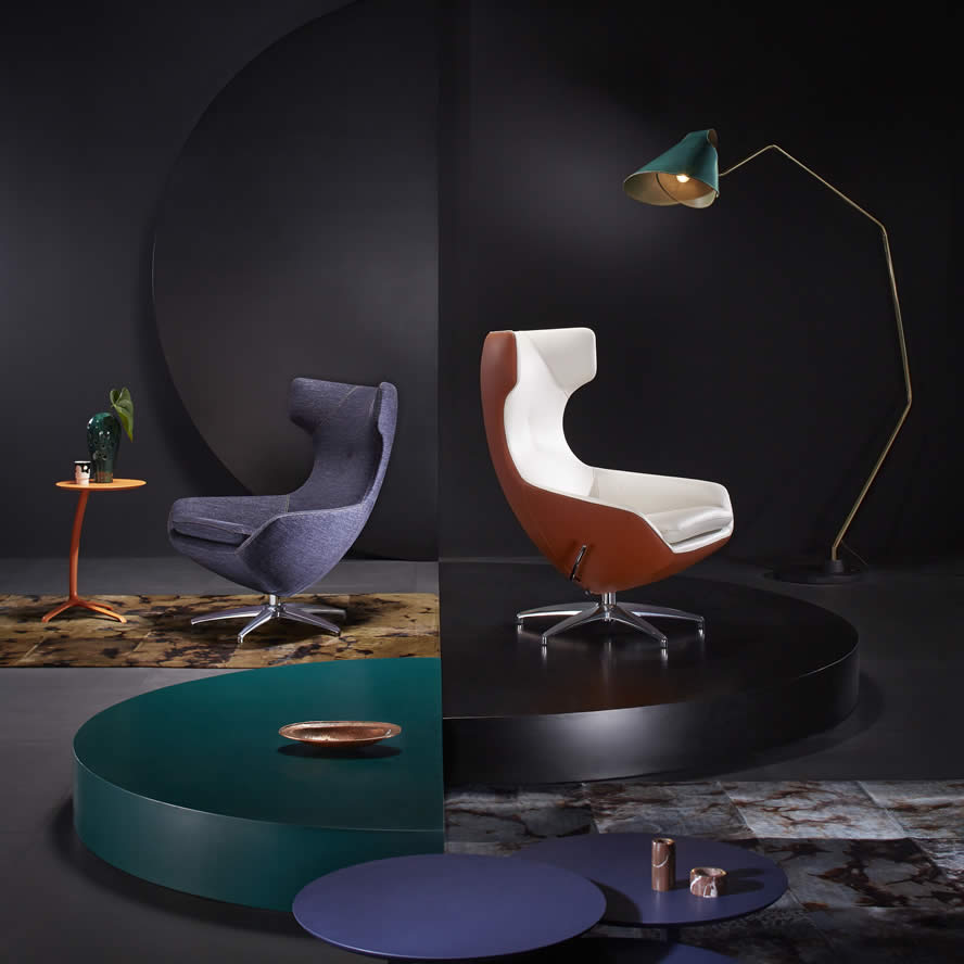 Caruzzo Sessel Plus mit Hocker Limited Edition