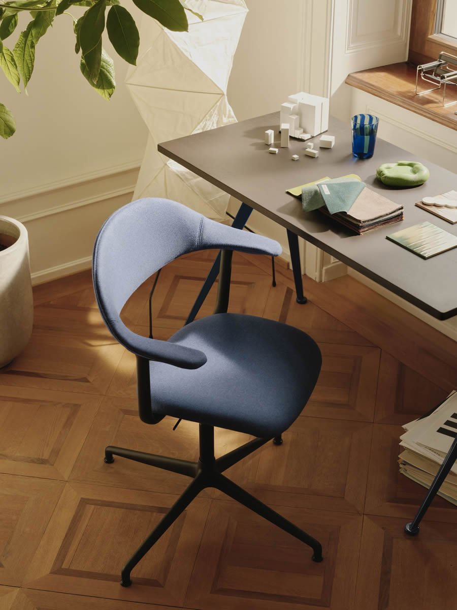 Mynt Plywood Chair Drehstuhl