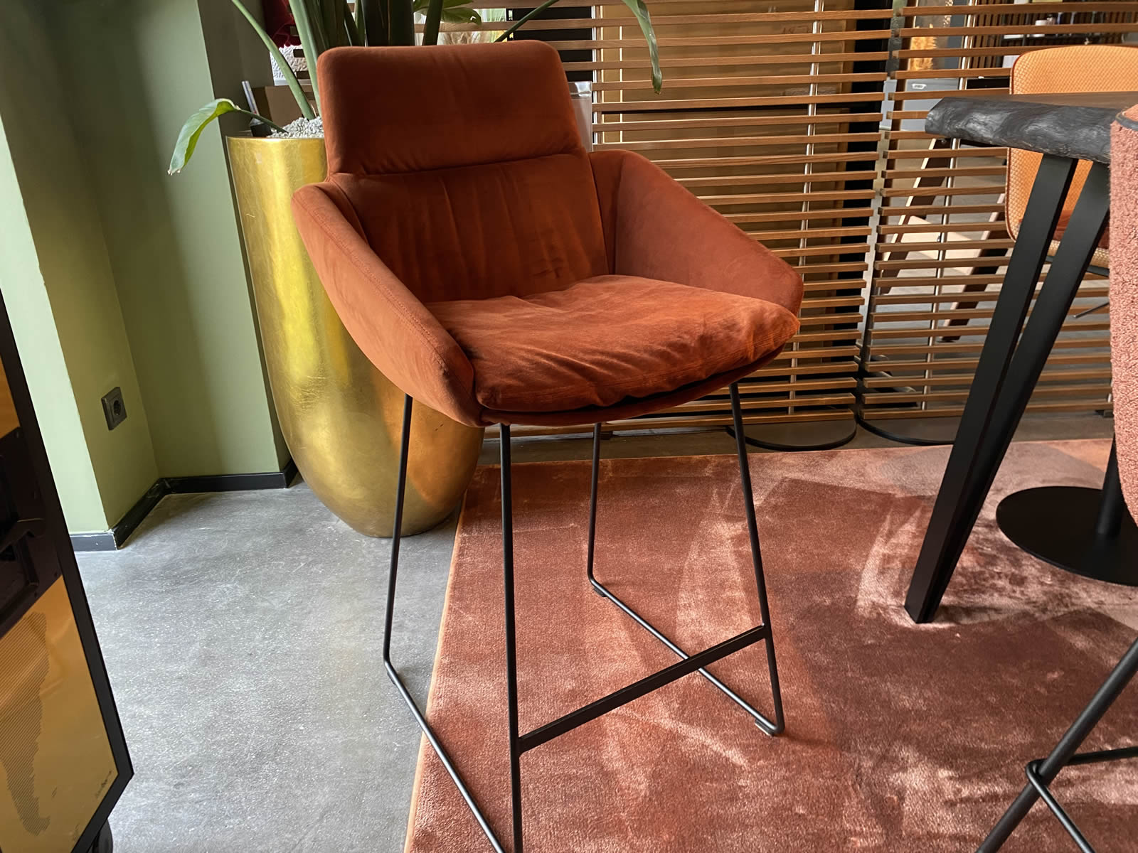 Thekenstuhl Faye 17539 Ausstellungsstück