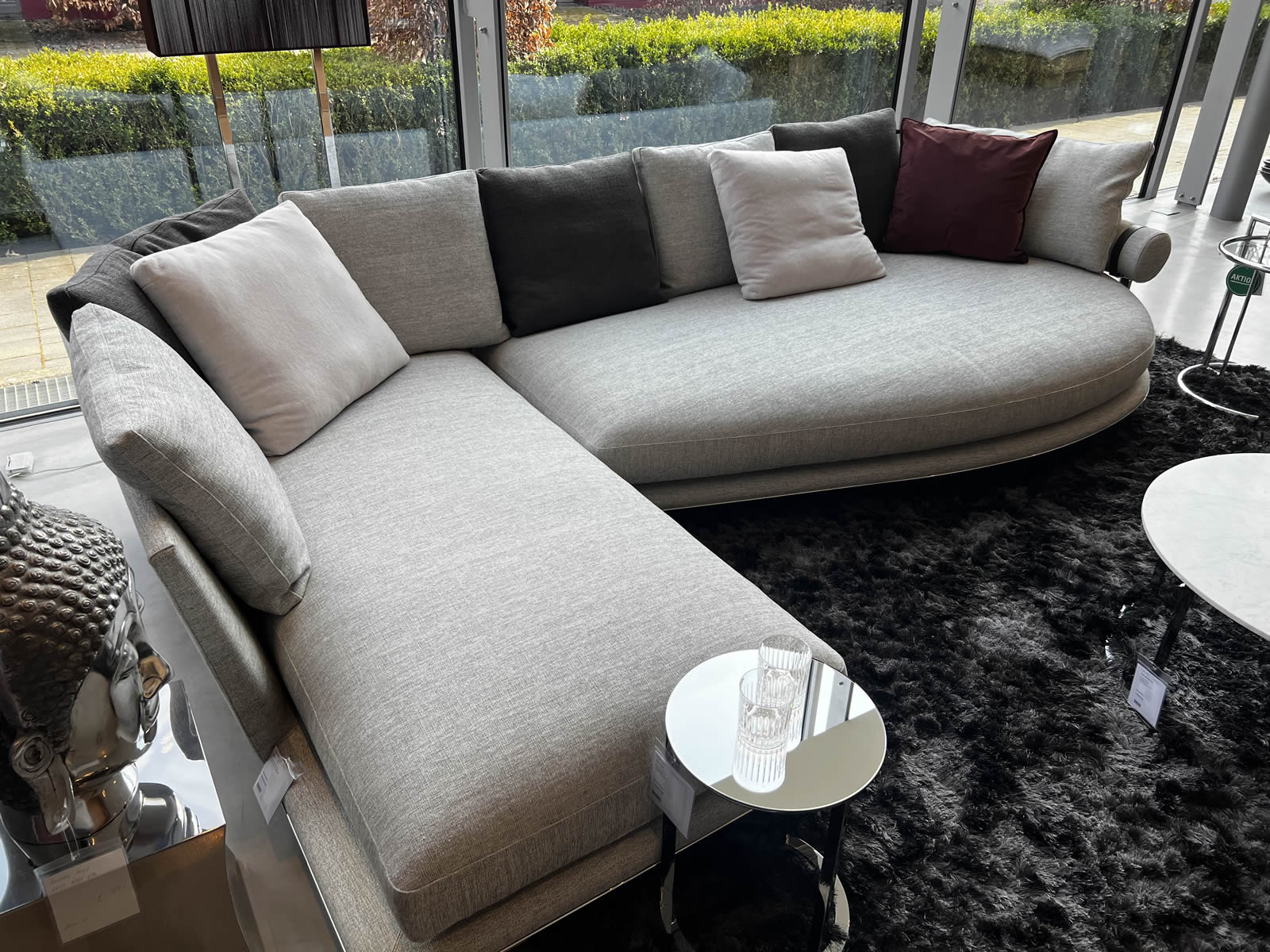 Ecksofa Noonu 14889 Ausstellungsstück