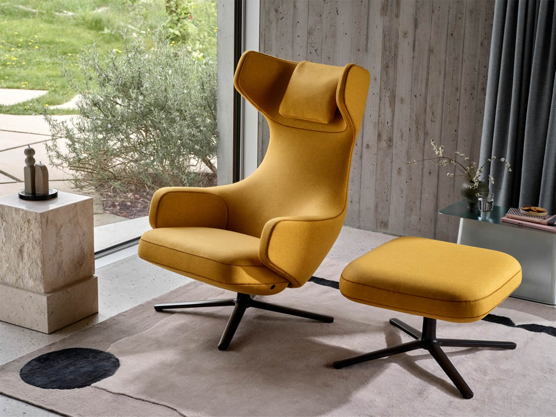 Grand Repos Sessel mit Ottoman in Stoff Cosy 2 Canola