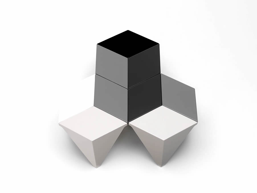 Beistelltisch Prismatic Table