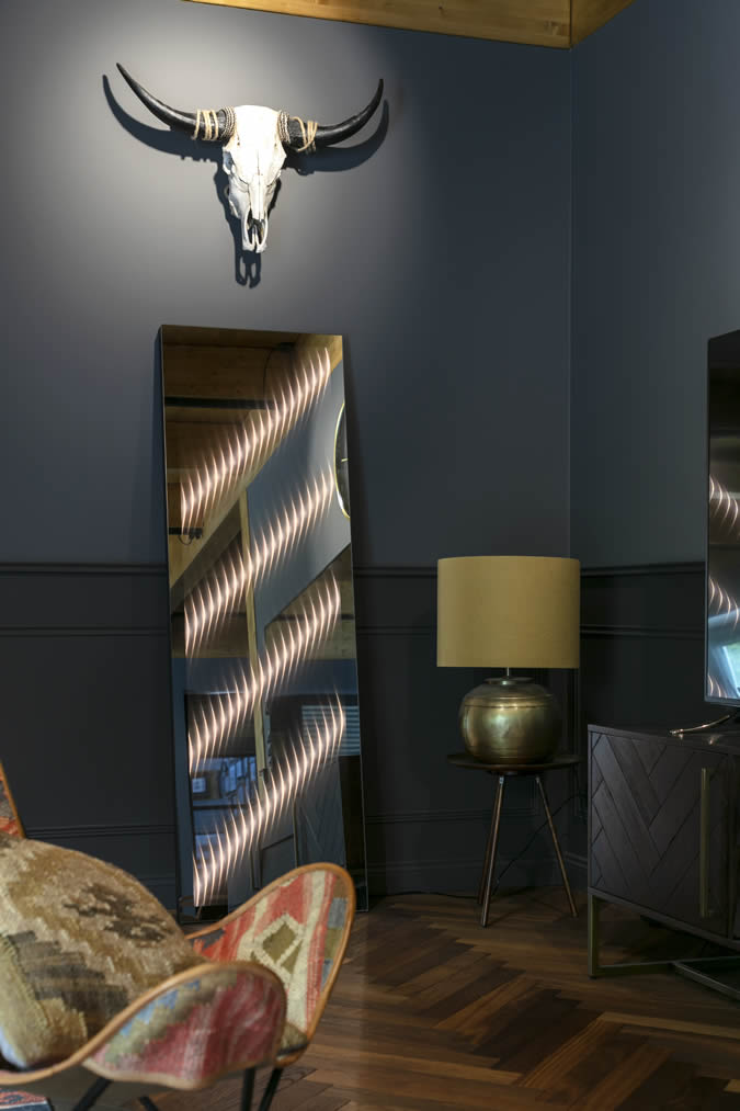 Ambiloom® Design Spiegel mit Licht