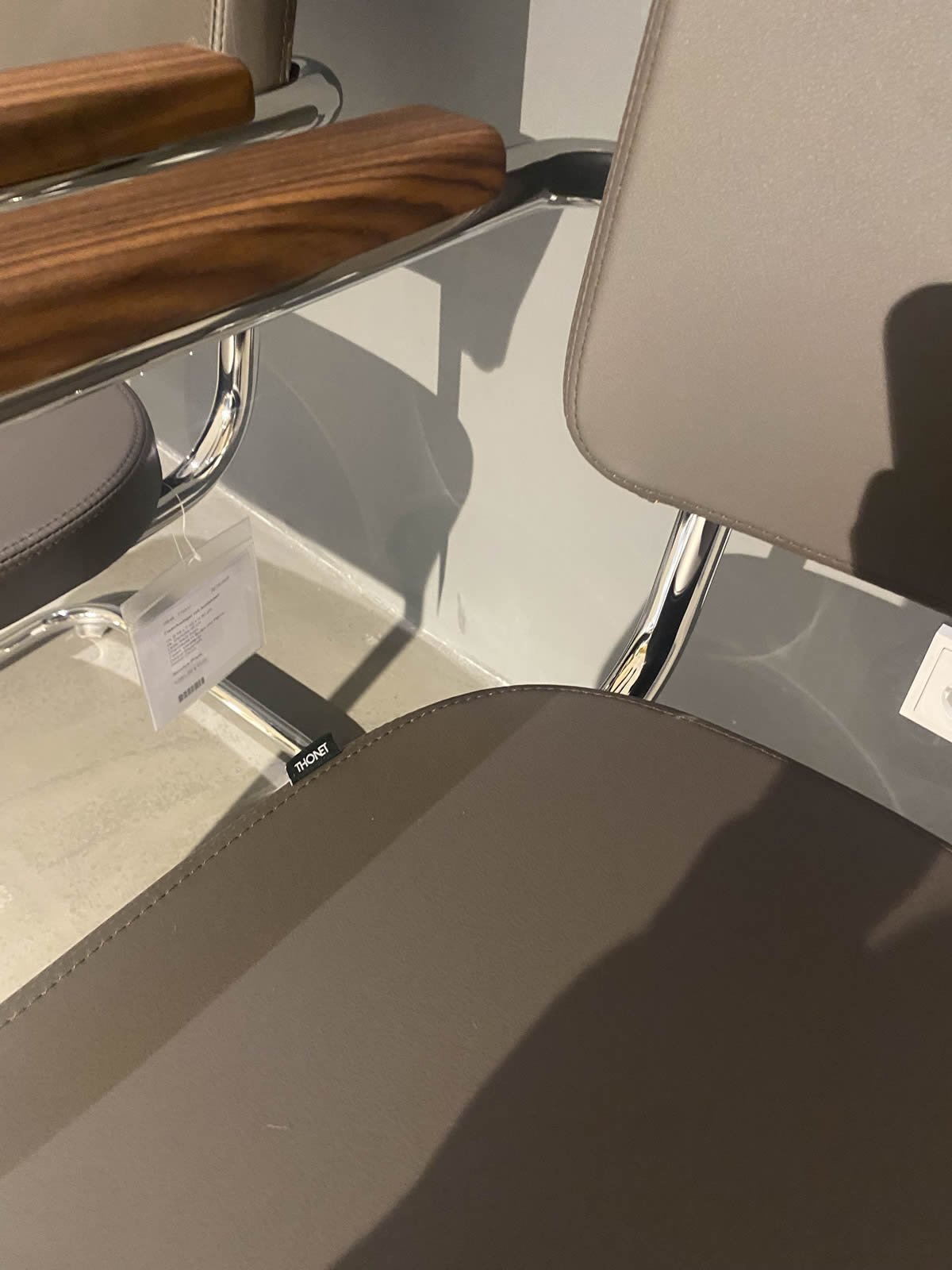 Freischwinger S 64 PV 2er Set 19546 Ausstellungsstück