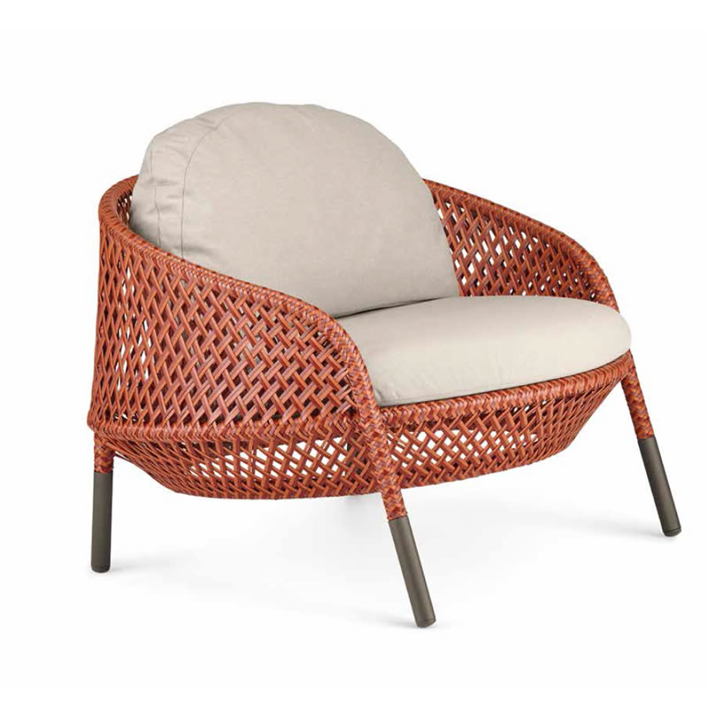 AHNDA Lounge Chair