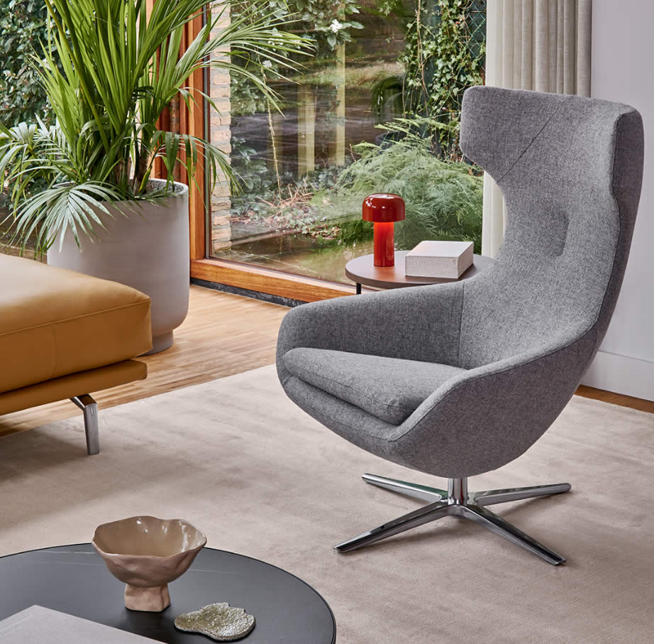 Caruzzo Sessel Plus mit Hocker Limited Edition