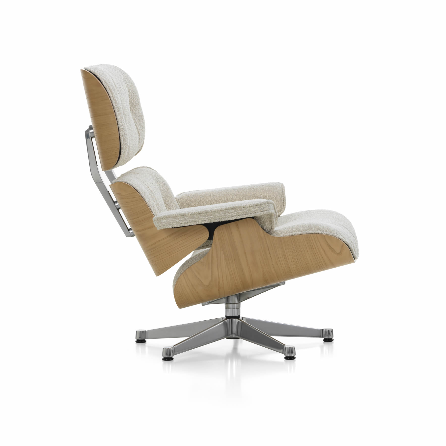 Eames Lounge Chair Kastanie natur