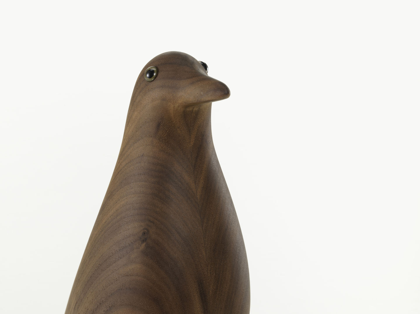 Eames House Bird europäischer Nussbaum dunkel