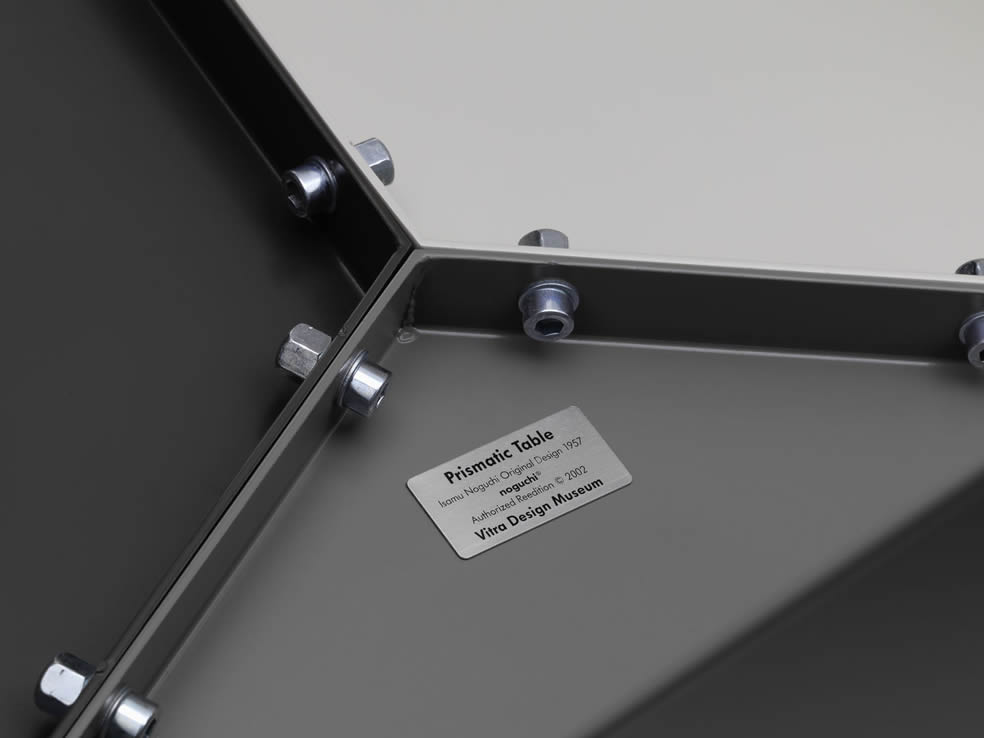 Beistelltisch Prismatic Table