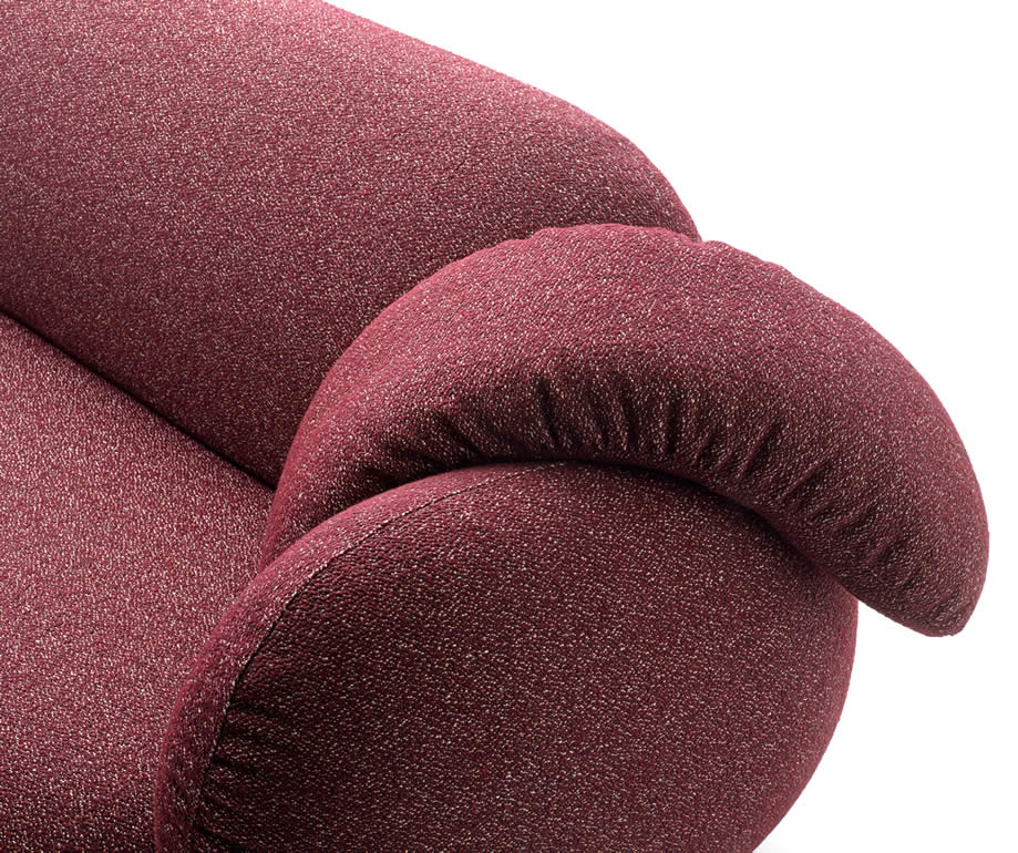 Pulla Sofa