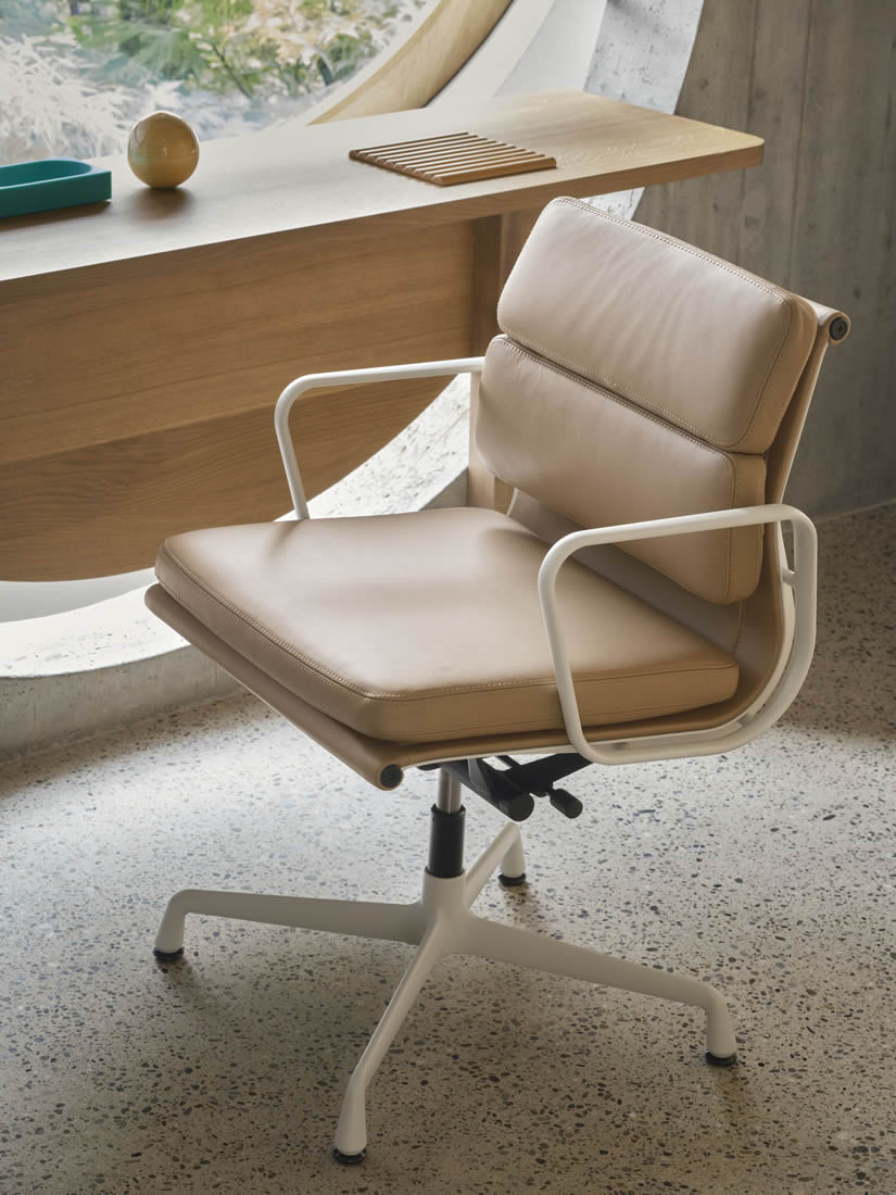 Soft Pad Chair EA 231 neue Gestellfarben