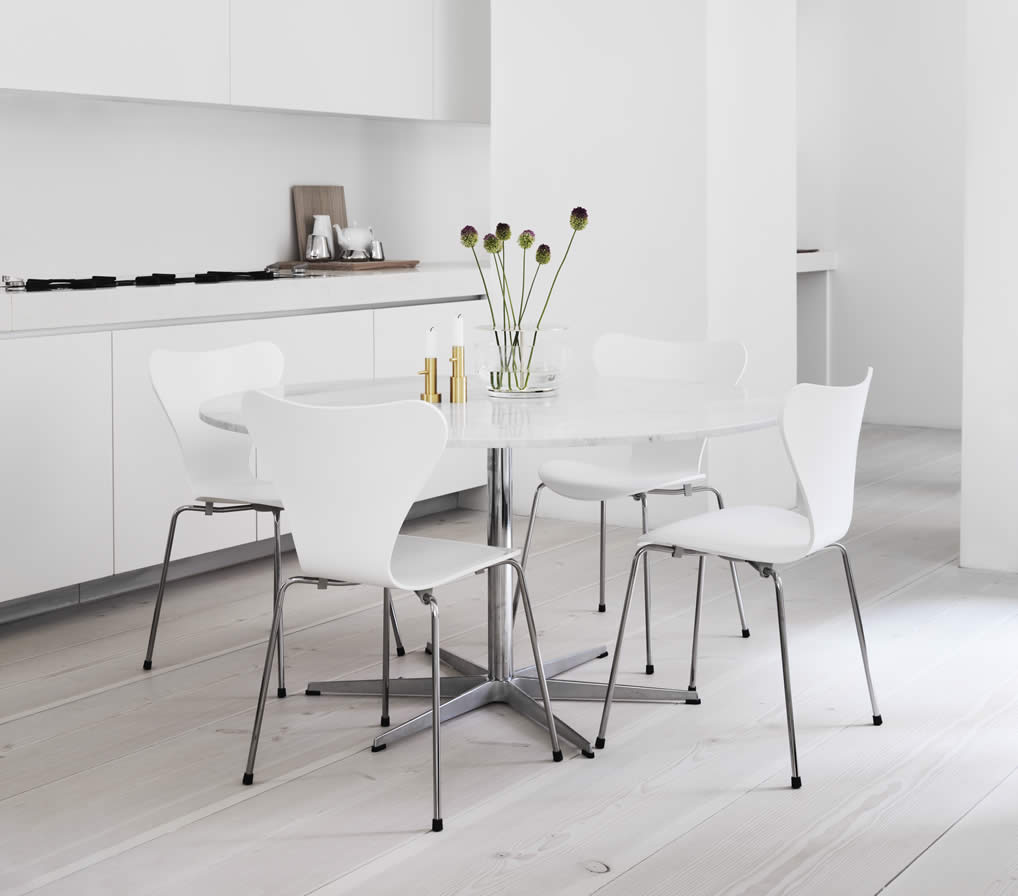 Serie 7 Stuhl Lack weiß