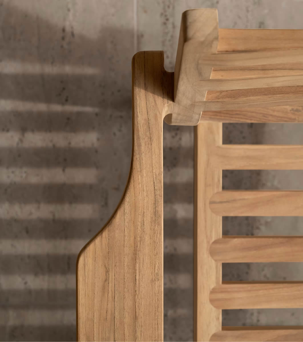 AH601 Outdoor Lounge Chair