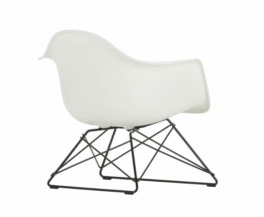 Eames Plastic Armchair RE LAR