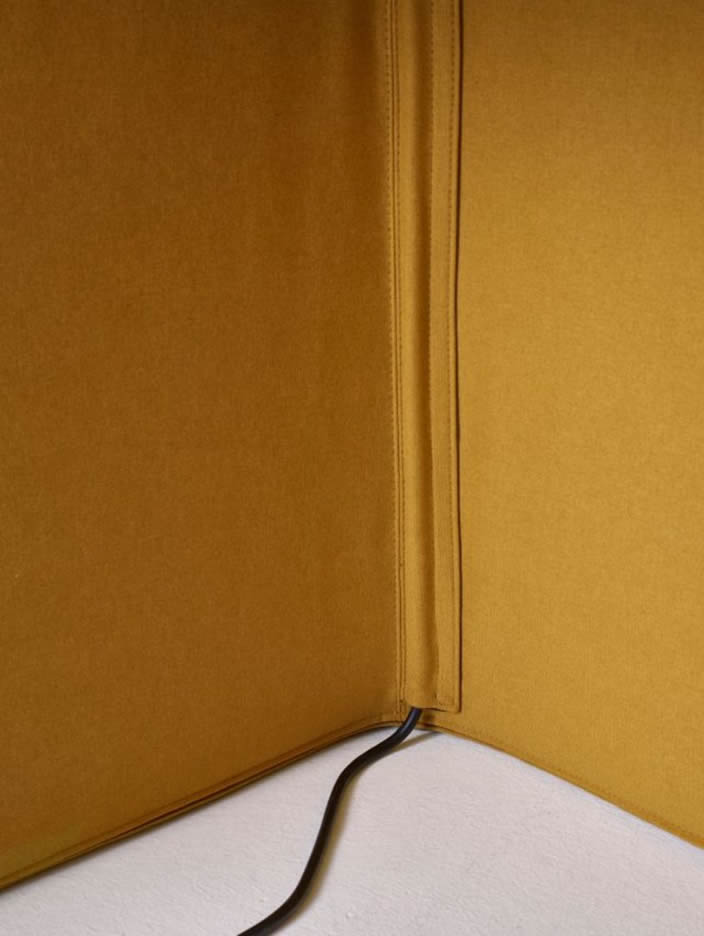 Floater Schreibtisch