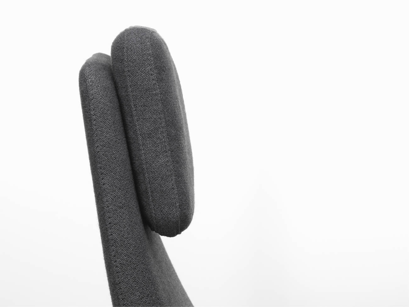 Grand Relax Sessel mit Ottoman in Dumet carbon Leder Forte Dekor nero