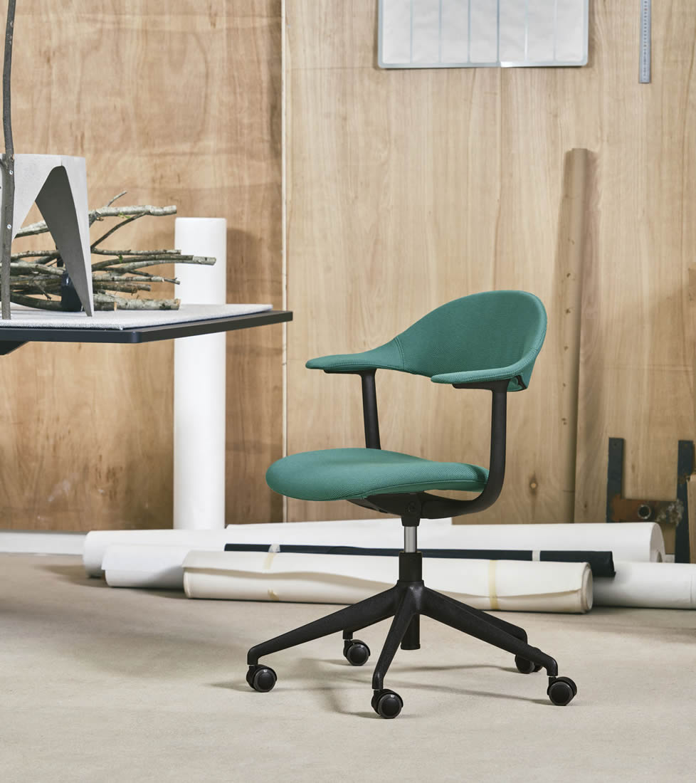 Mynt Plastic Chair Drehstuhl