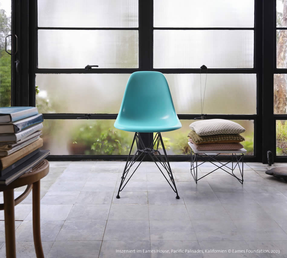 Eames Fiberglass Chair DSR Turquiose Limited