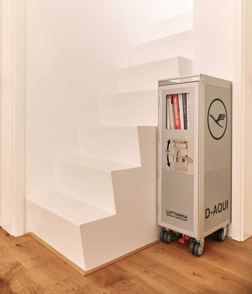 JU-52 Lufthansa Flugzeugtrolley