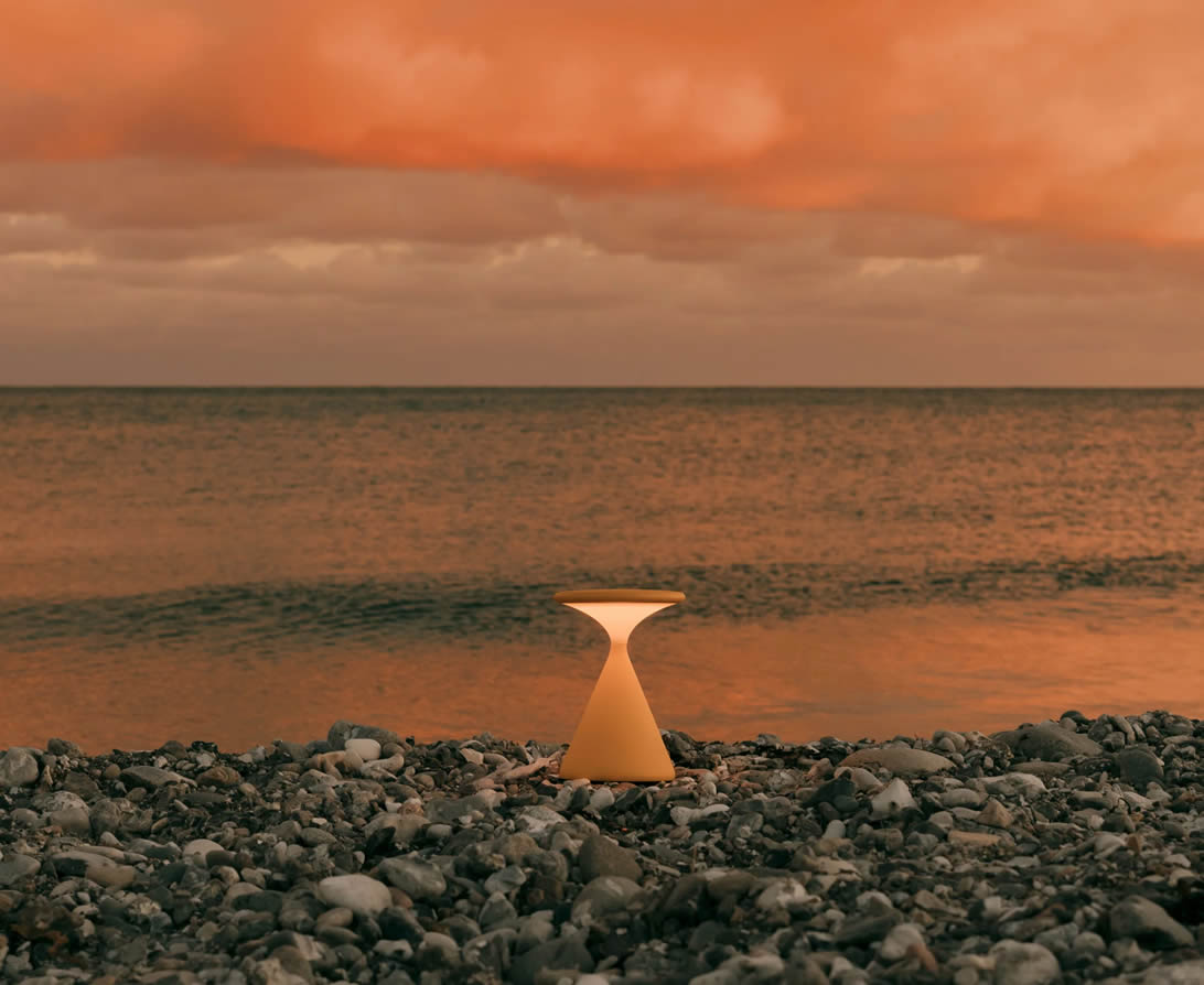 Salt LED Tischleuchte