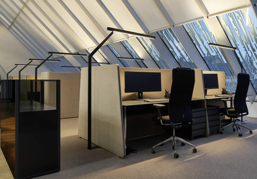 Mito linear terra 3D LED Stehleuchte