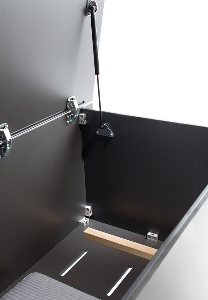 El Pecho Kissentruhe