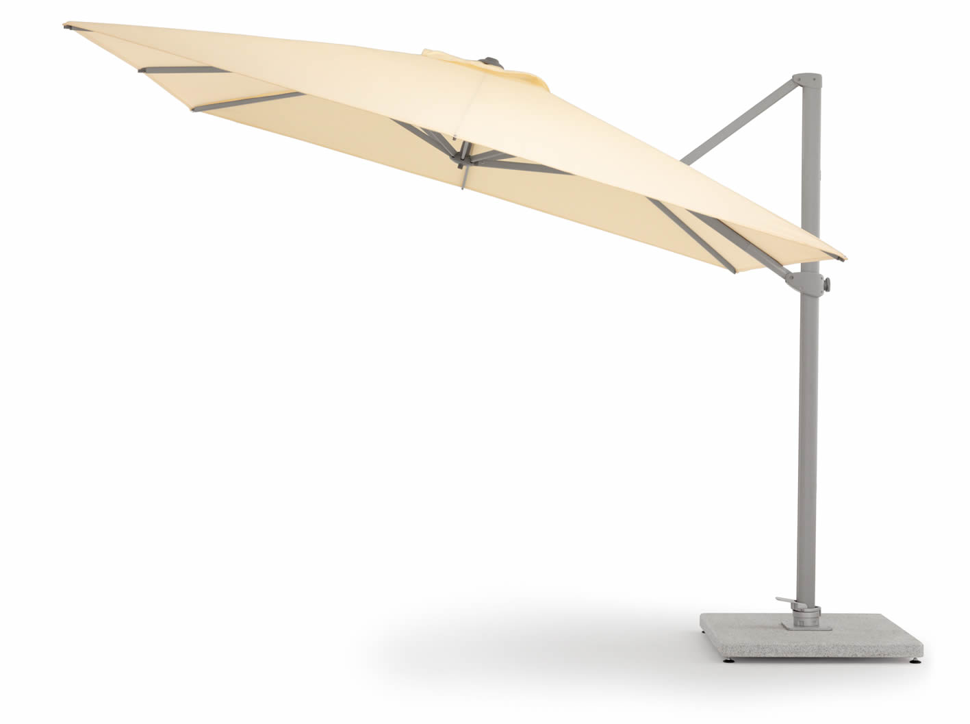 Freiarmschirm mit Bodenplatte