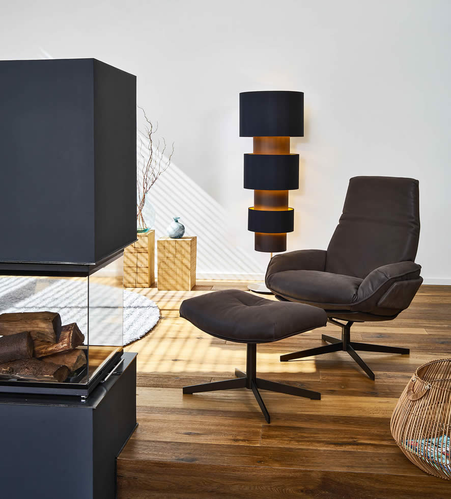 Daron Sessel mit Hocker Nubukleder Java vulcano