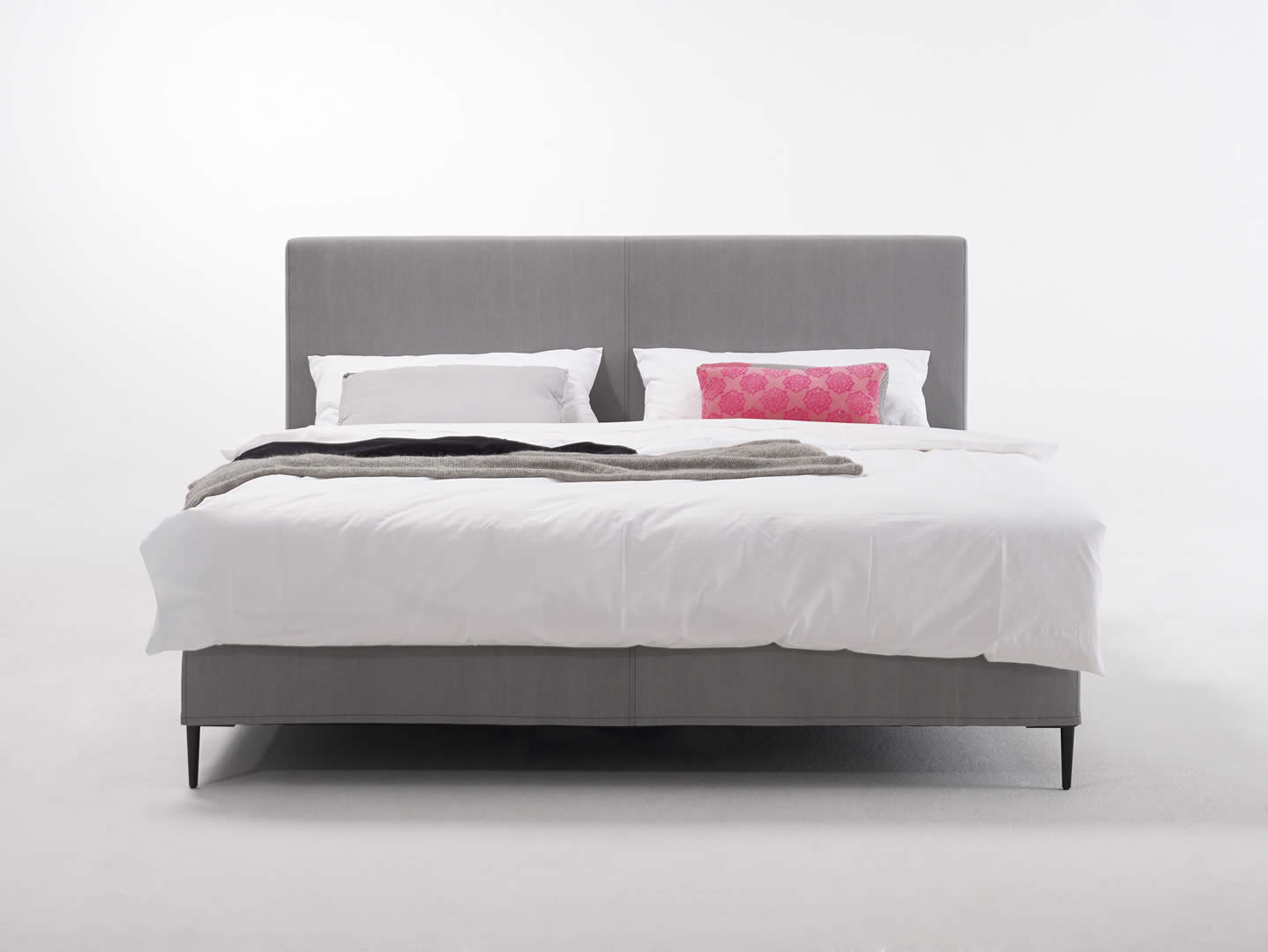 Bohemian A Boxspring Bett mit Taschenfederkern