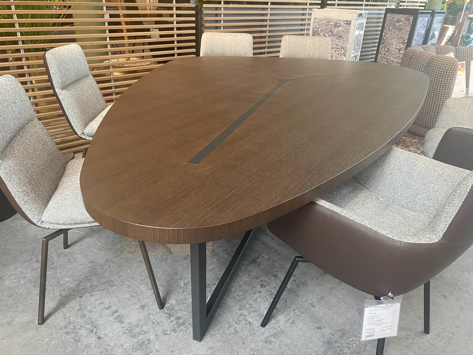 Esstisch Seven 12024 Ausstellungsstück