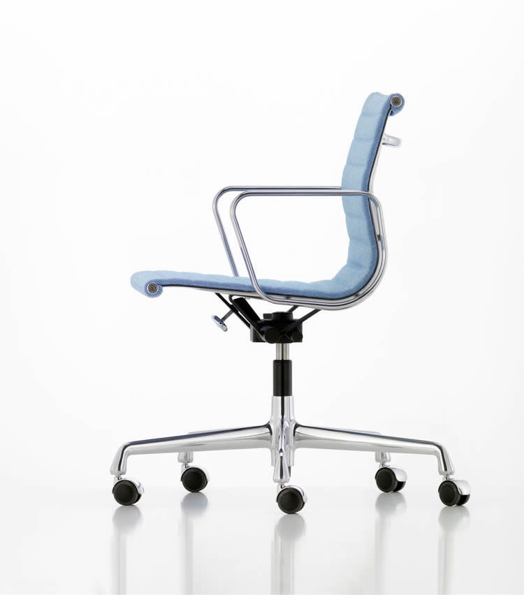 Aluminium Chair EA 118