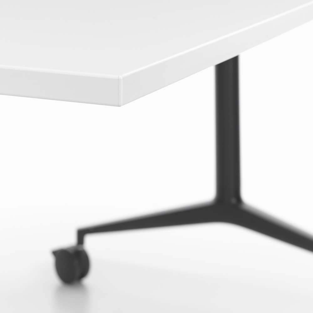 MedaMorph Schreibtisch