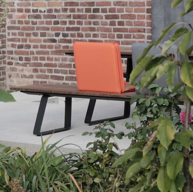 Outdoor Sitzbank UKU