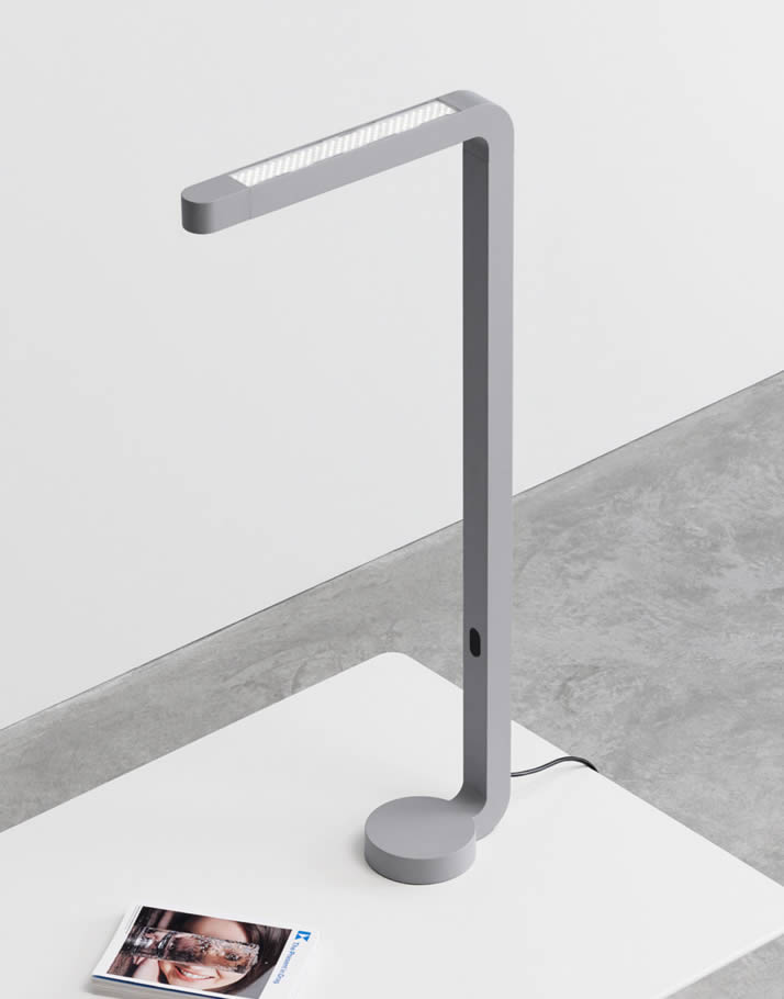 TEAM HOME Tischleuchte