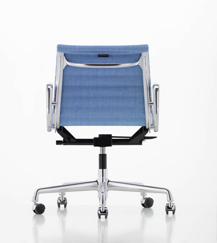 Aluminium Chair EA 118
