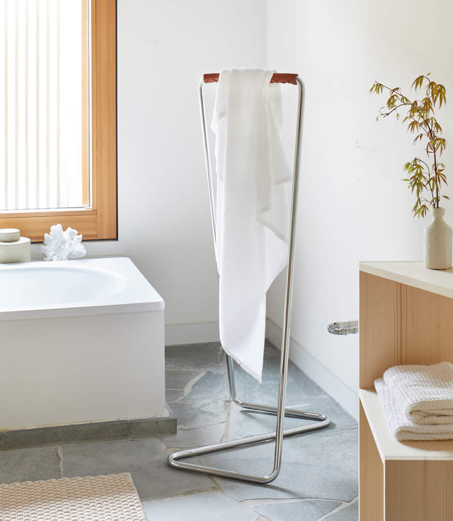 Z10 Garderobenständer