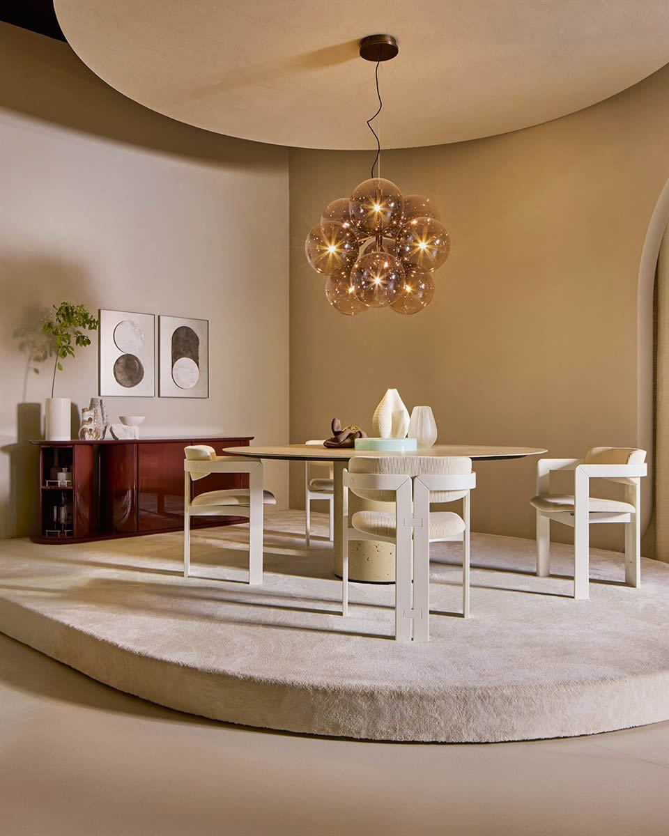 0414 Armlehnstuhl TOTAL COLOR Version