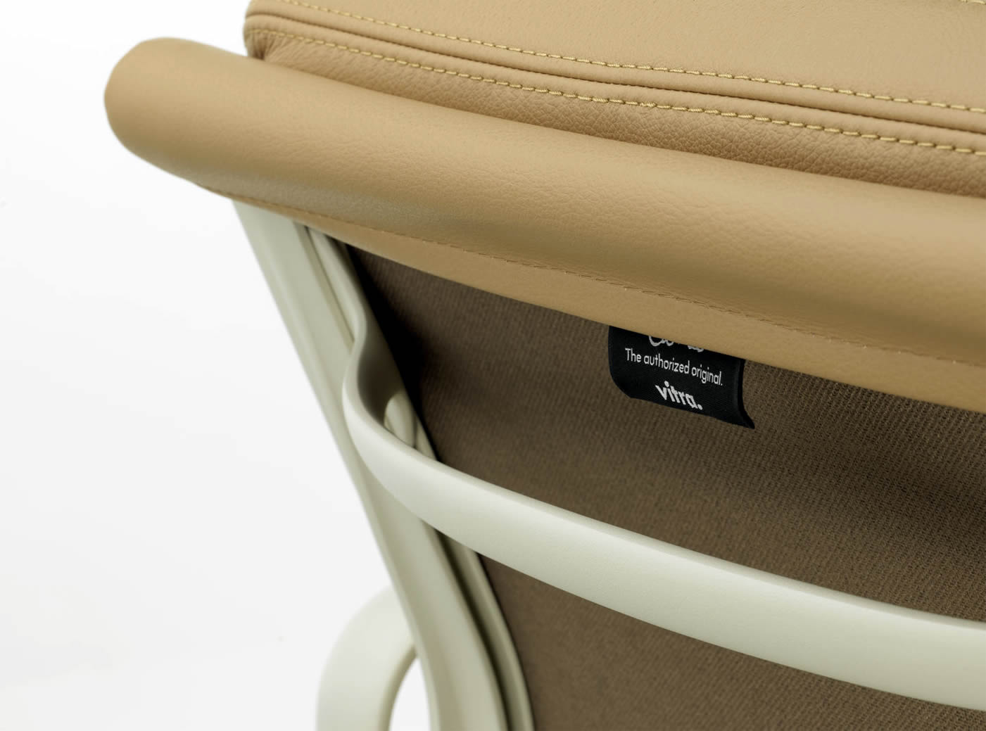 Soft Pad Chair EA 231 neue Gestellfarben