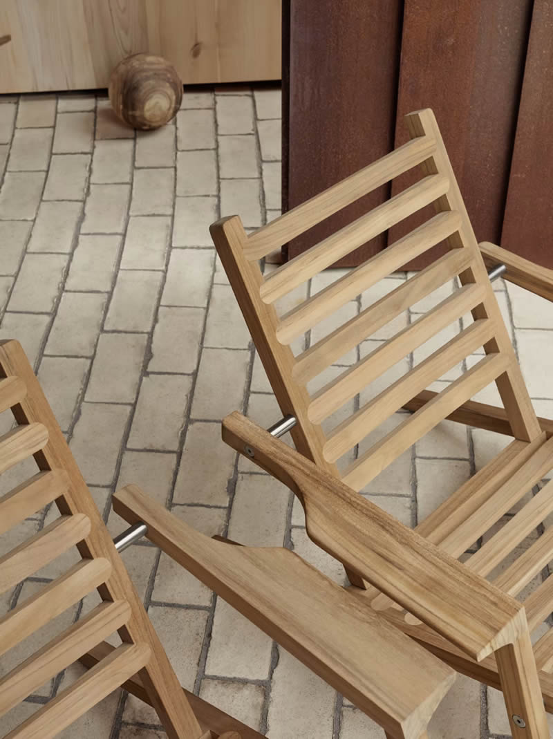 AH603 Outdoor Deck Chair