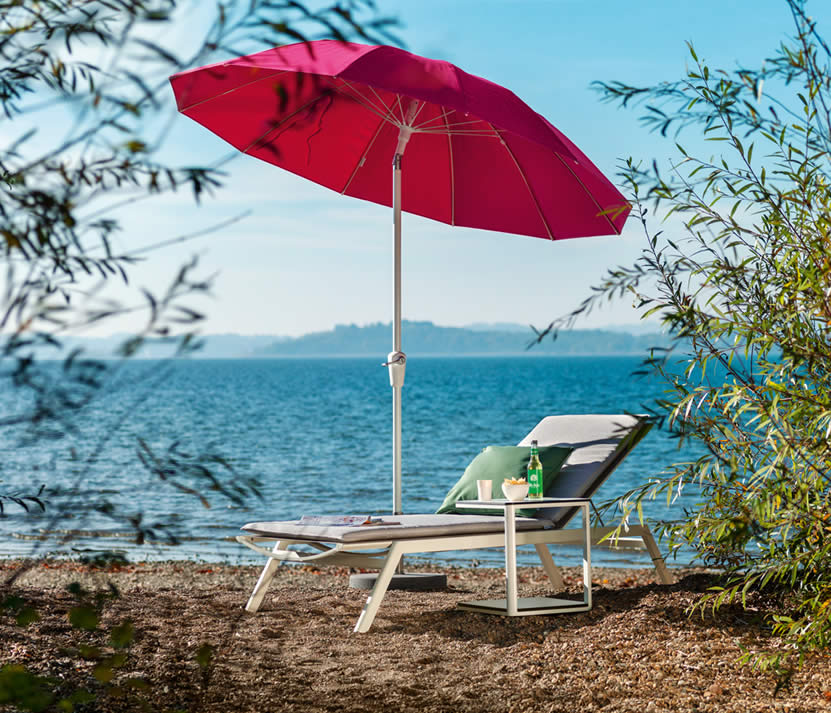 Pagodenschirm mit Bodenplatte