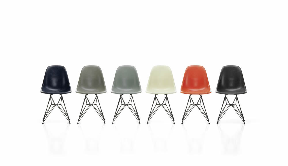 Eames Fiberglass Chair DSR
