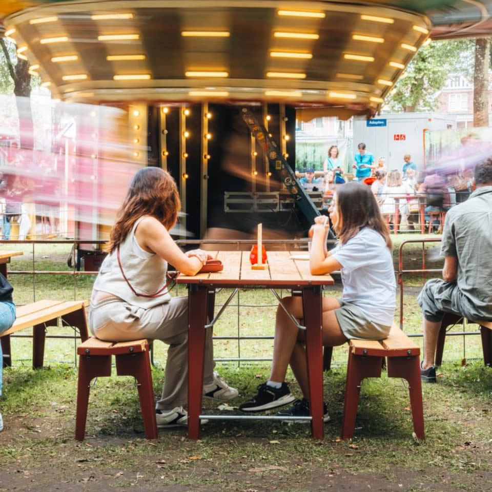 Salut Beerset Tisch und Bänke