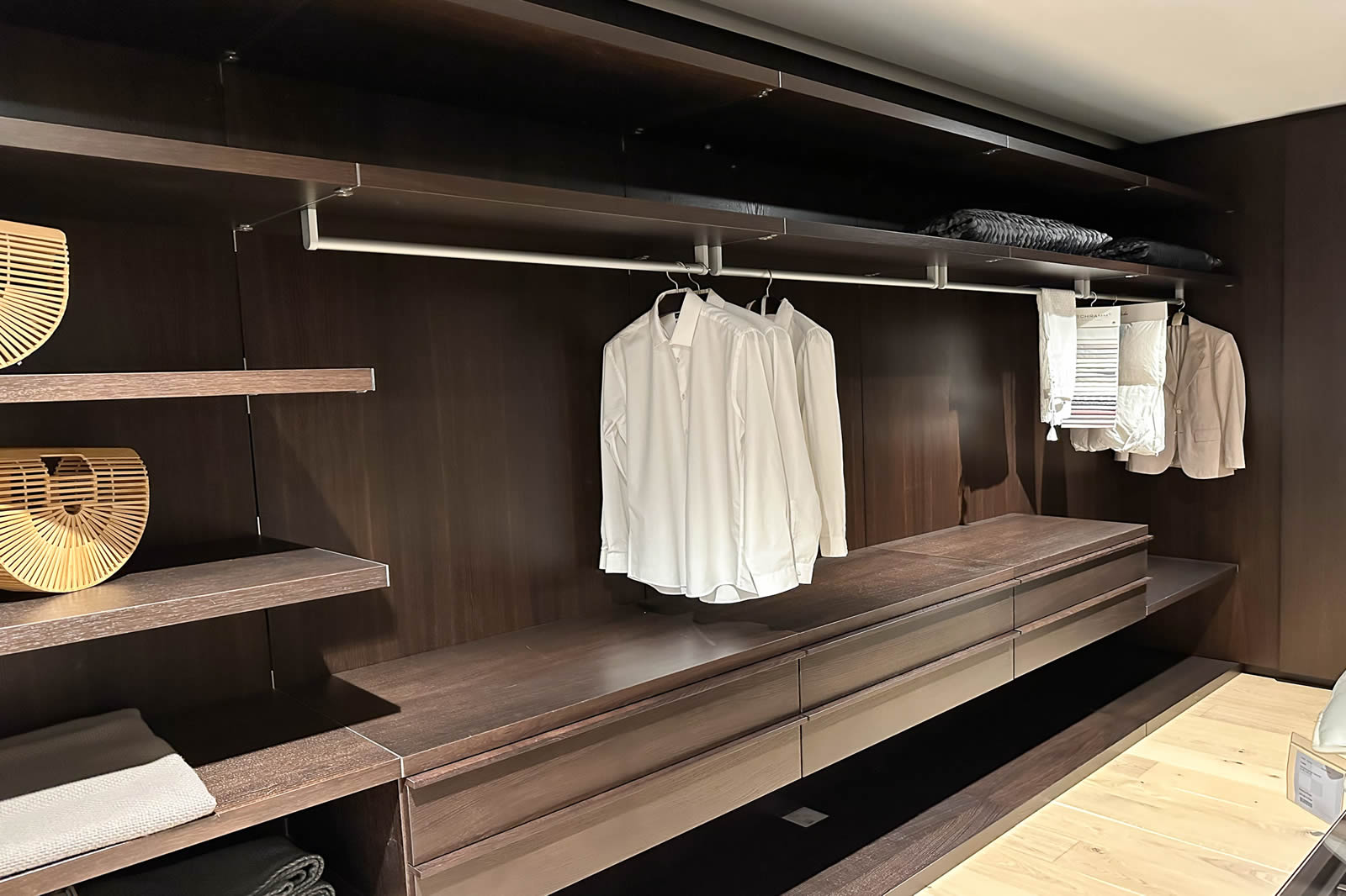 Ankleide über Eck 11474 Ausstellungsstück