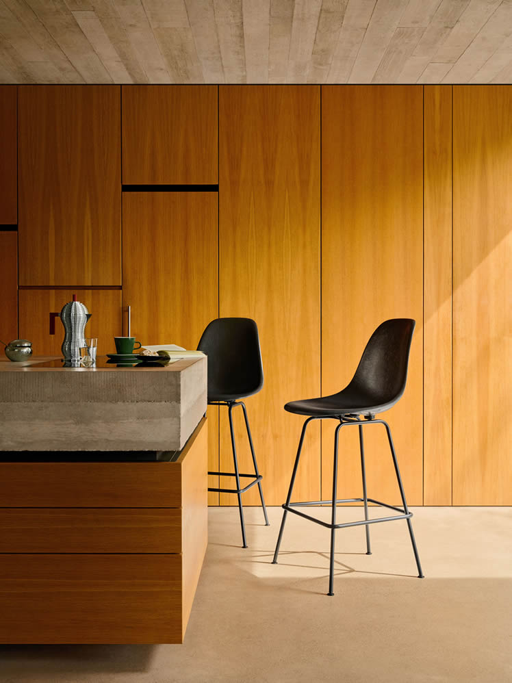 Eames Fiberglass Stool High