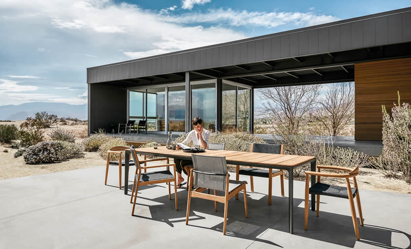 Carver Teak-Esstisch