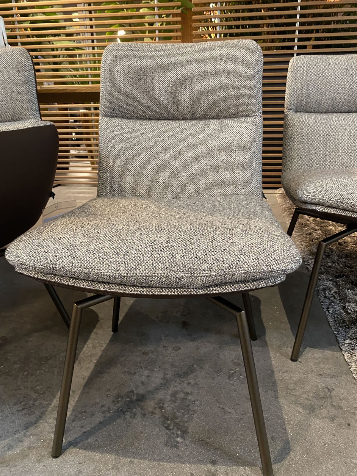 Stuhlgruppe Faye 40 Jahre Edition Ausstellungsstück