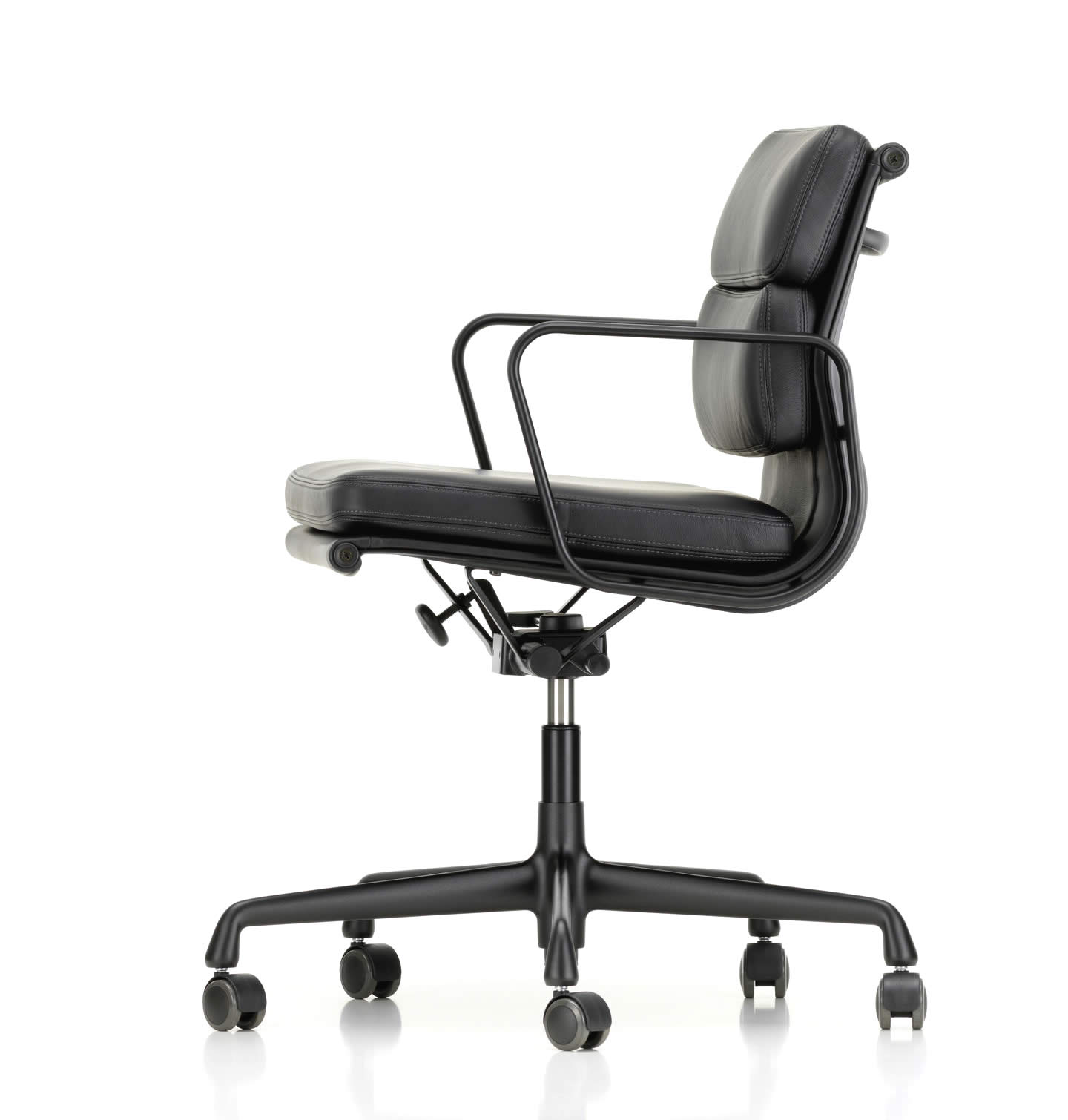 Soft Pad Chair EA 217/219