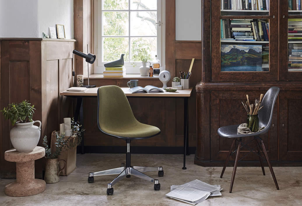 Eames Plastic Side Chair RE PSCC