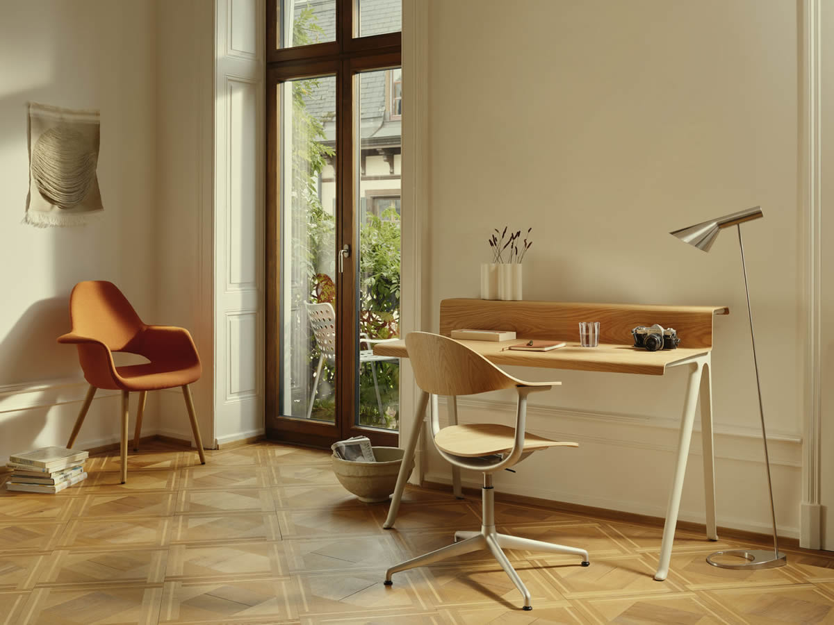 Mynt Plywood Chair Drehstuhl