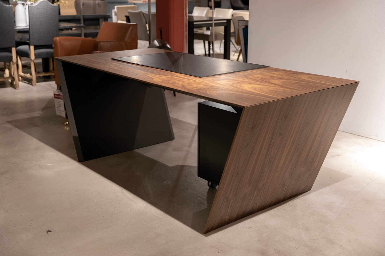 Schreibtisch Vega Ausstellungsstück